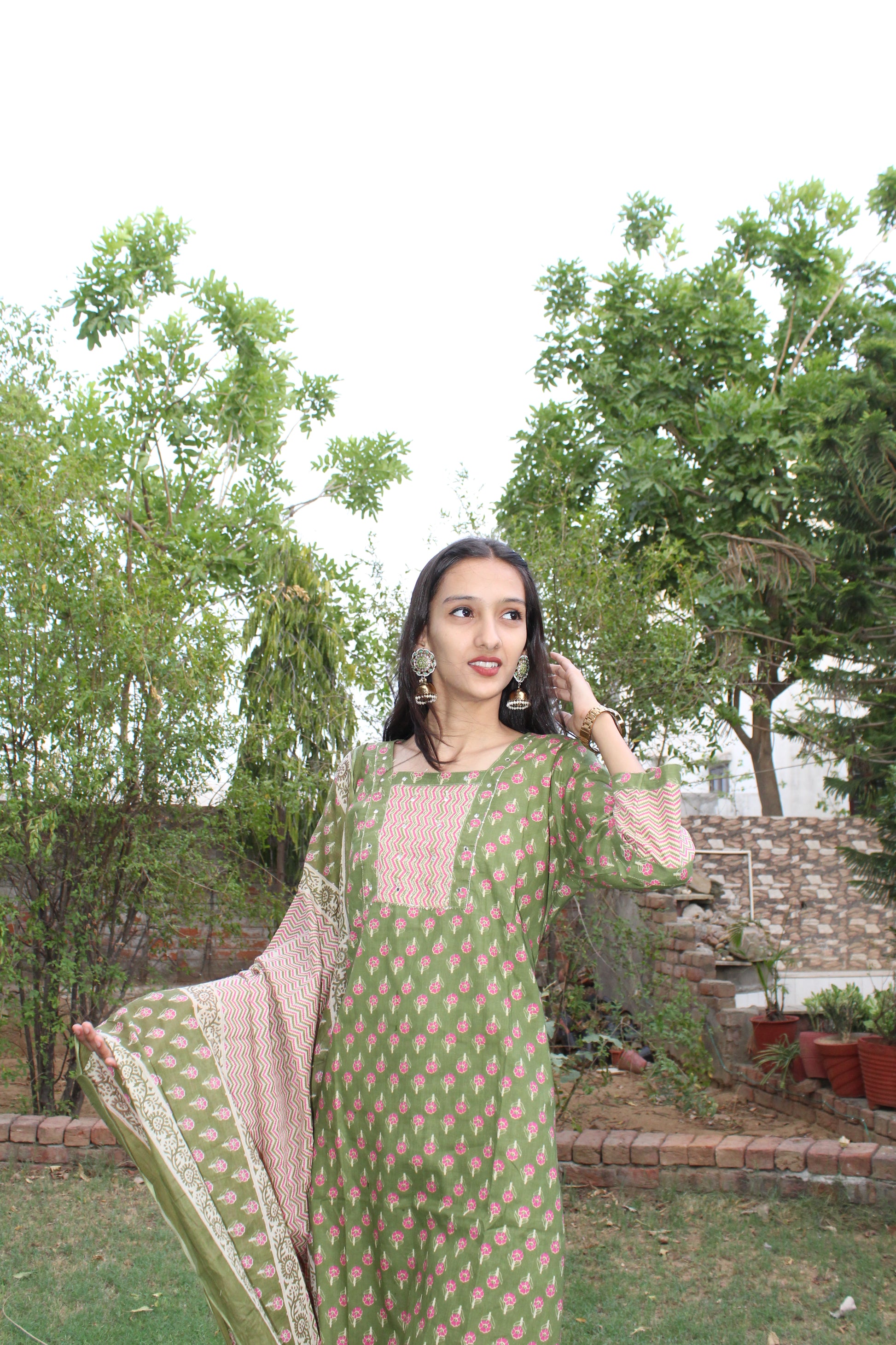 Stylish Cotton Printed Suit Set for Women