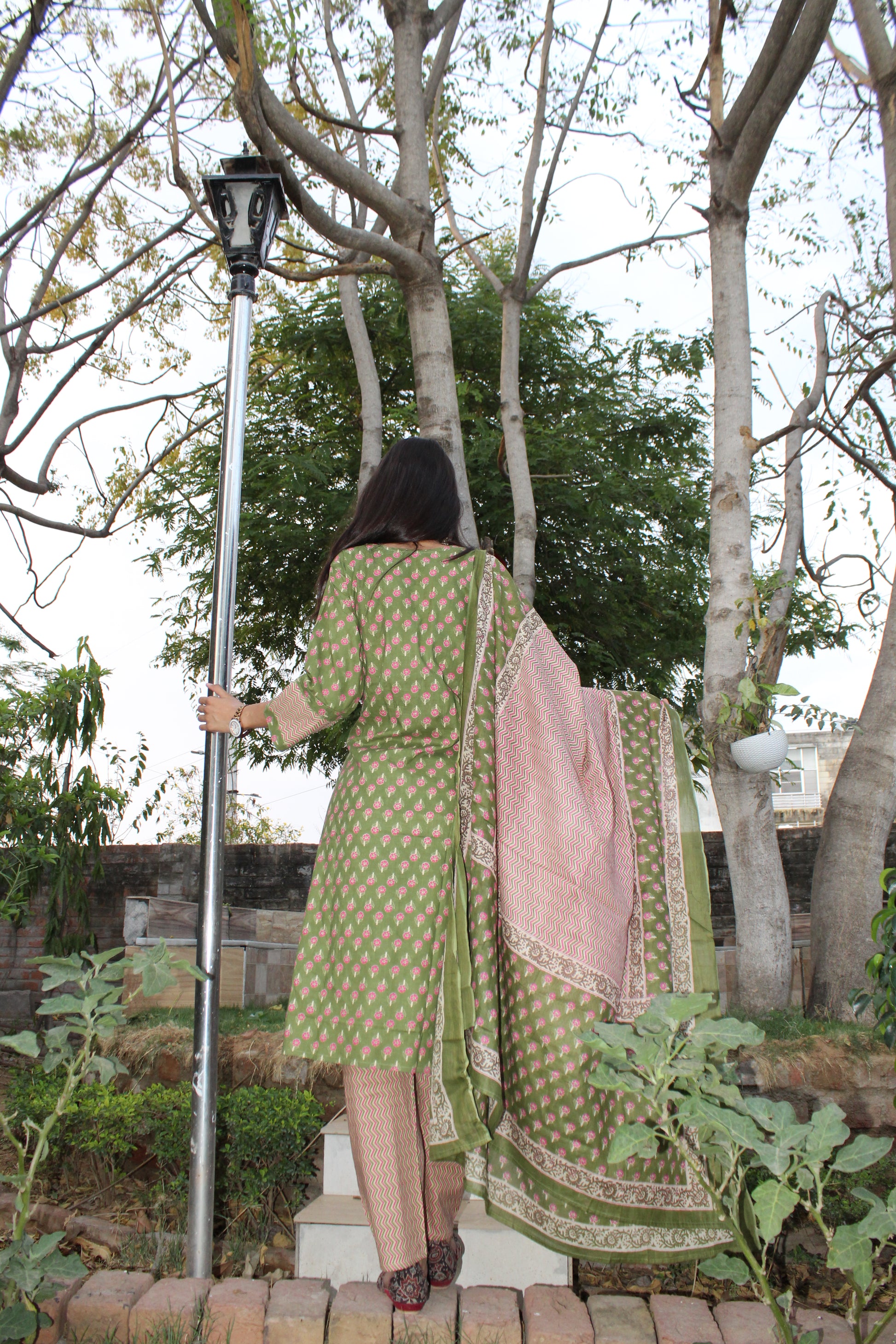 Stylish Cotton Printed Suit Set for Women